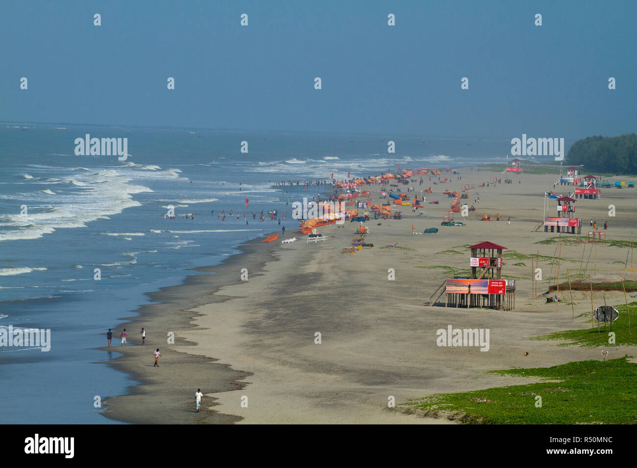 Cox's Bazar mer plage. C'est la plus longue plage de la mer dans le monde. Cox's Bazar (Bangladesh). Banque D'Images