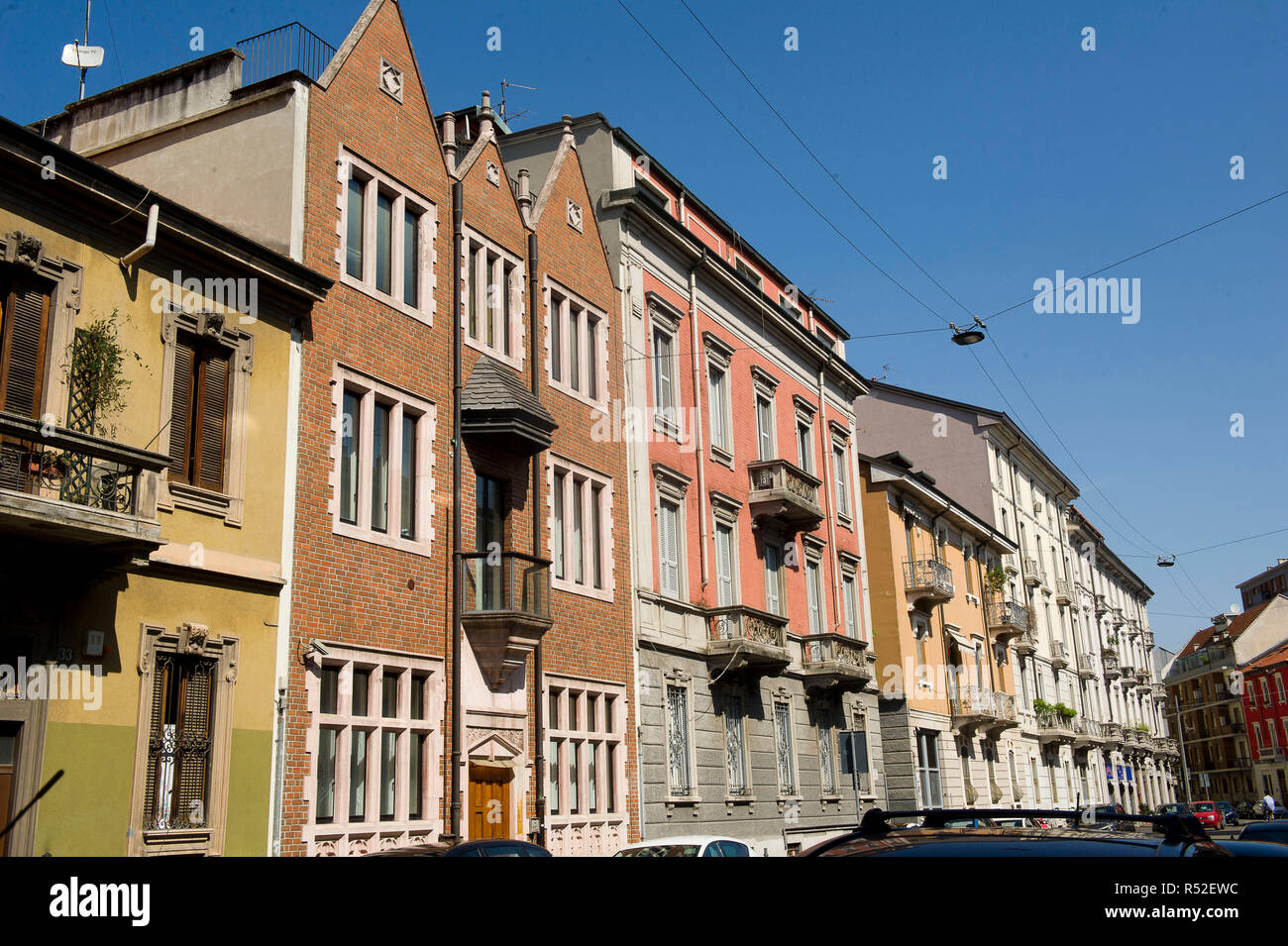 L'Italie, Lombardie, Milan, le Casa 770, l'une des 16 maisons construites toutes le même partout dans le monde. Réplique de la maison de Rabbi Menachem Mendel Schneerson, le Rabbi de Loubavitch sur 770 Eastern Parkway, Brooklyn, N.Y. Banque D'Images