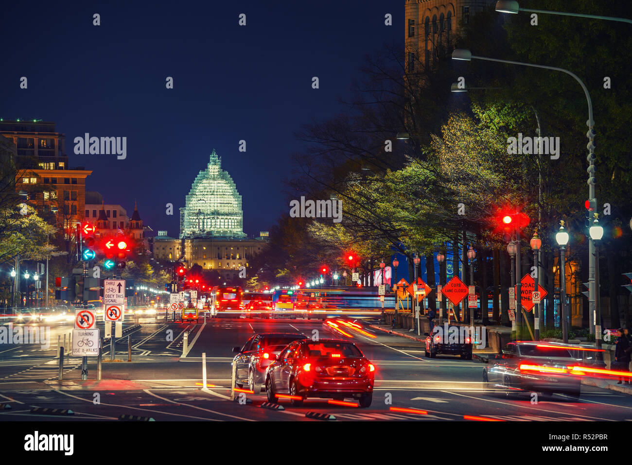 Pennsylvania Avenue et Capitol la nuit, Washington DC, USA Banque D'Images