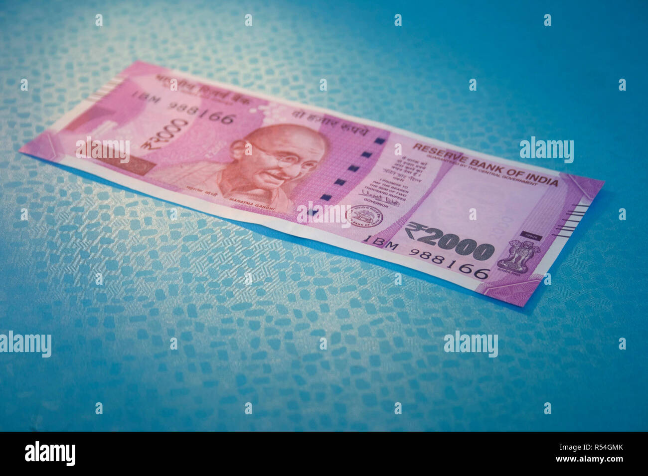 Deux mille rupee personne n Banque D'Images