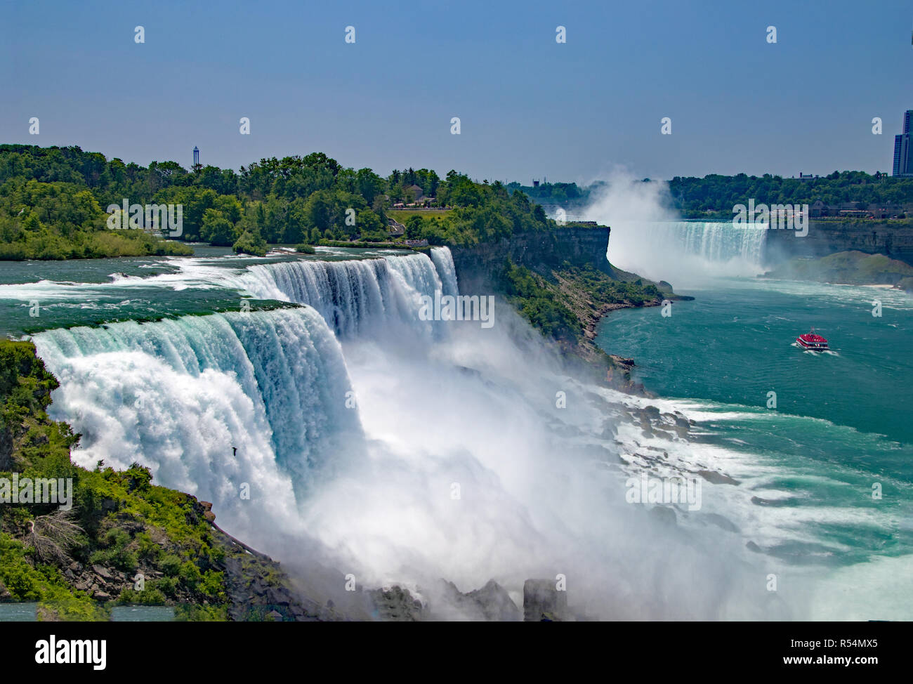 Niagara Falls en provenance des États-Unis et du Canada Banque D'Images