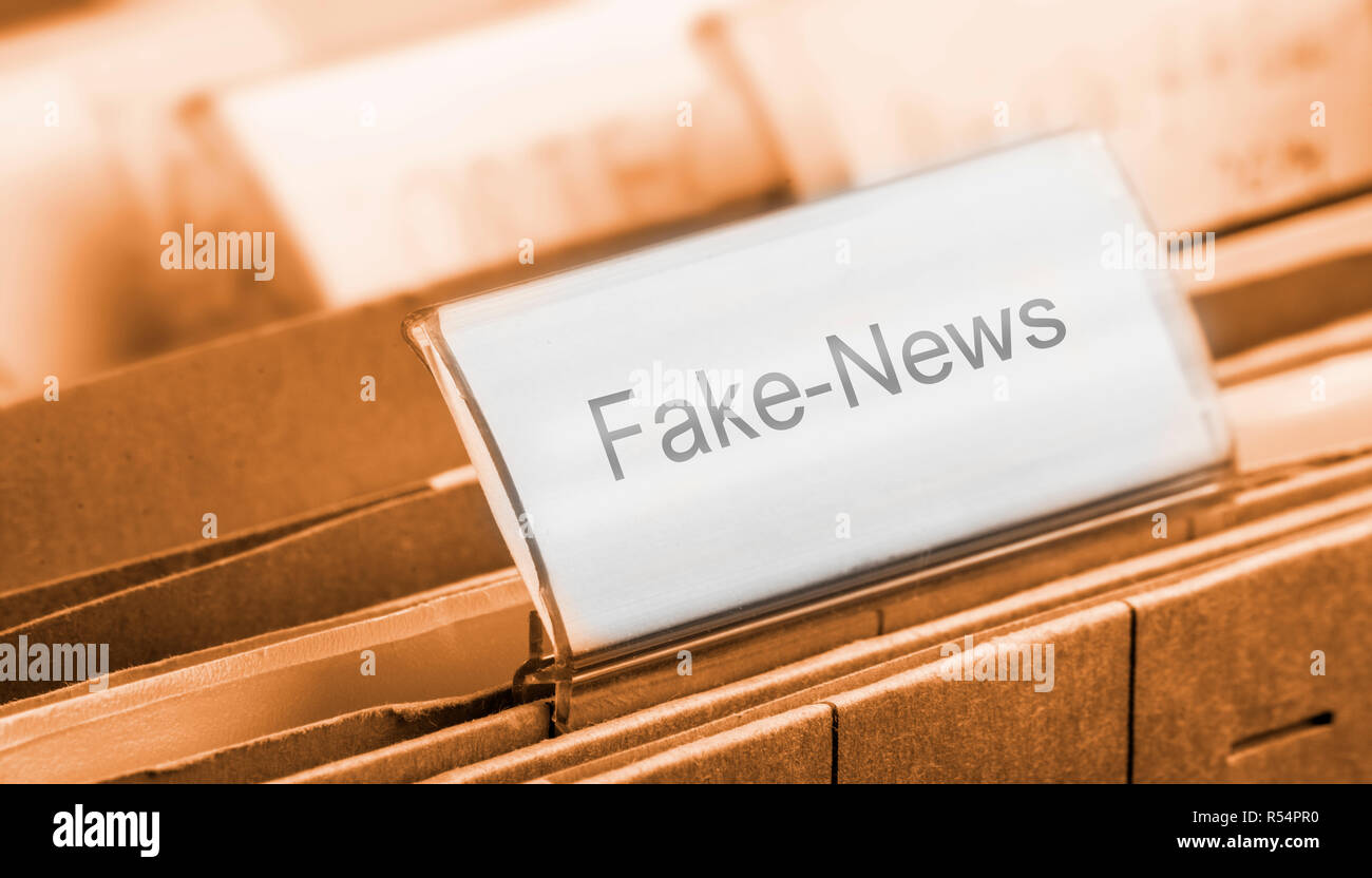Fakenews - photo symbolique pour fausses nouvelles Banque D'Images