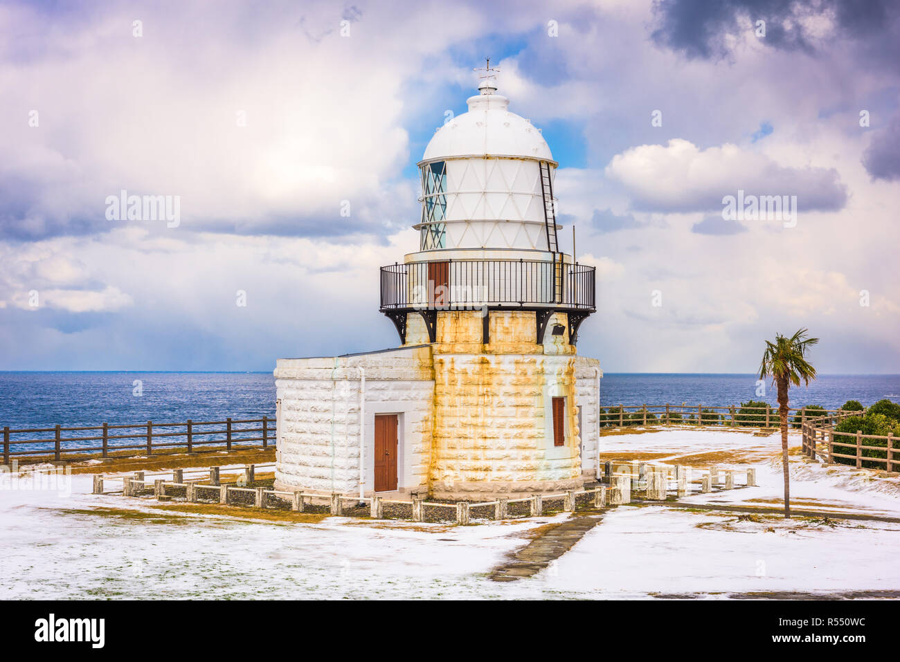 Suzu, le Japon à Rokkozaki Phare sur Péninsule de Noto. Banque D'Images