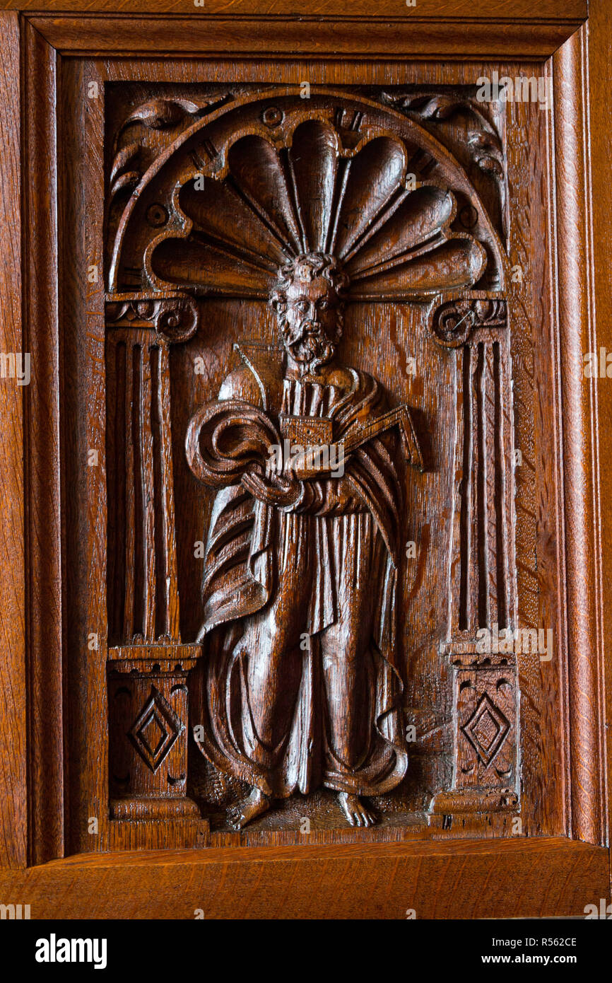 Cochem, Allemagne. Panneaux muraux en bois sculpté dans le château Reichsburg. Banque D'Images