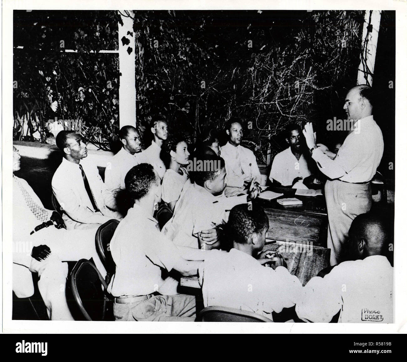 Classe d'Anglais pour débutants, Port-au-Prince, Haïti ca. 1948-1954 Banque D'Images