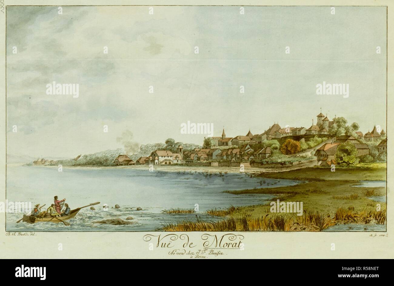 Trois hommes et une femme poisson sur un bateau sur le Lac de Morat au premier plan, avec vue sur le village de Morat en arrière-plan. VuÃ" de Morat. [Berne] : se vend chez J. F. Panifex Ã Berne, [1775]. La gravure à la main. Source : Maps K.Haut.85,60. Langue : Français. Banque D'Images