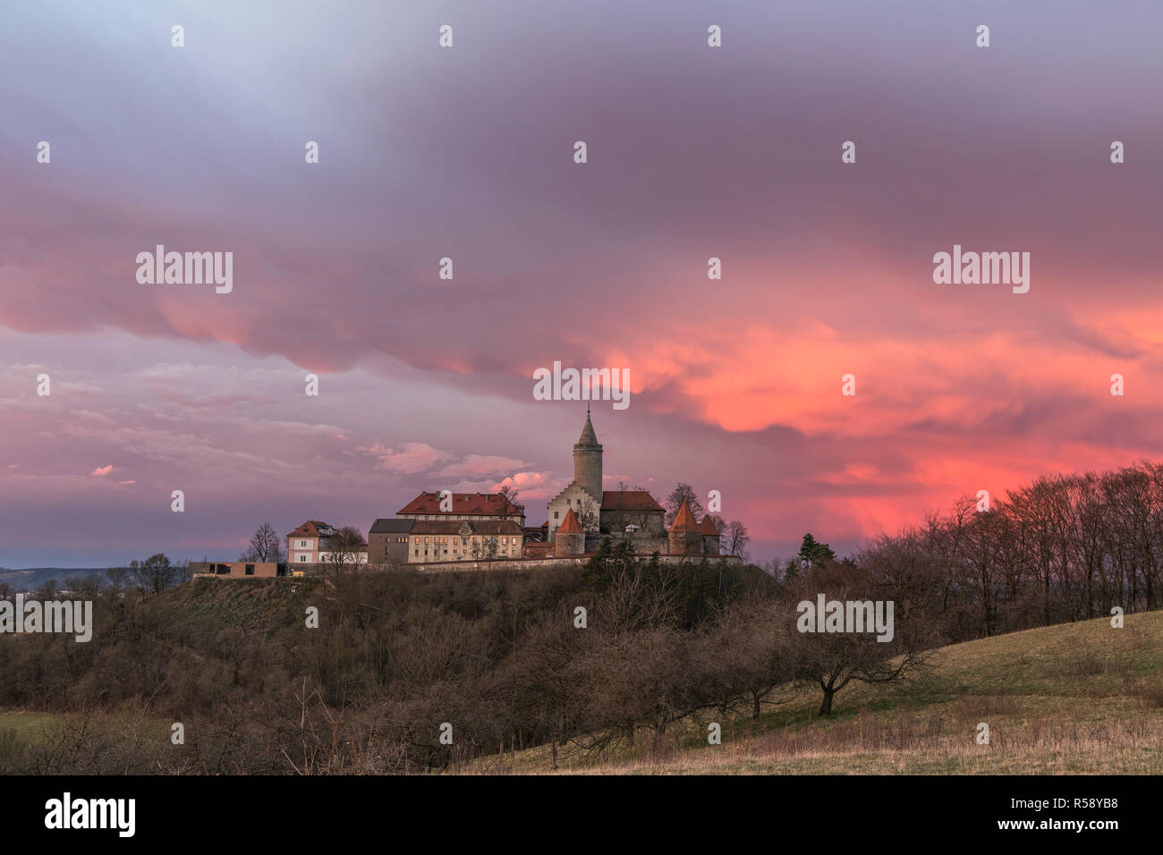 Szinérváralja, orages, nuages Mammatus, coucher de soleil, Thuringe, Allemagne Banque D'Images