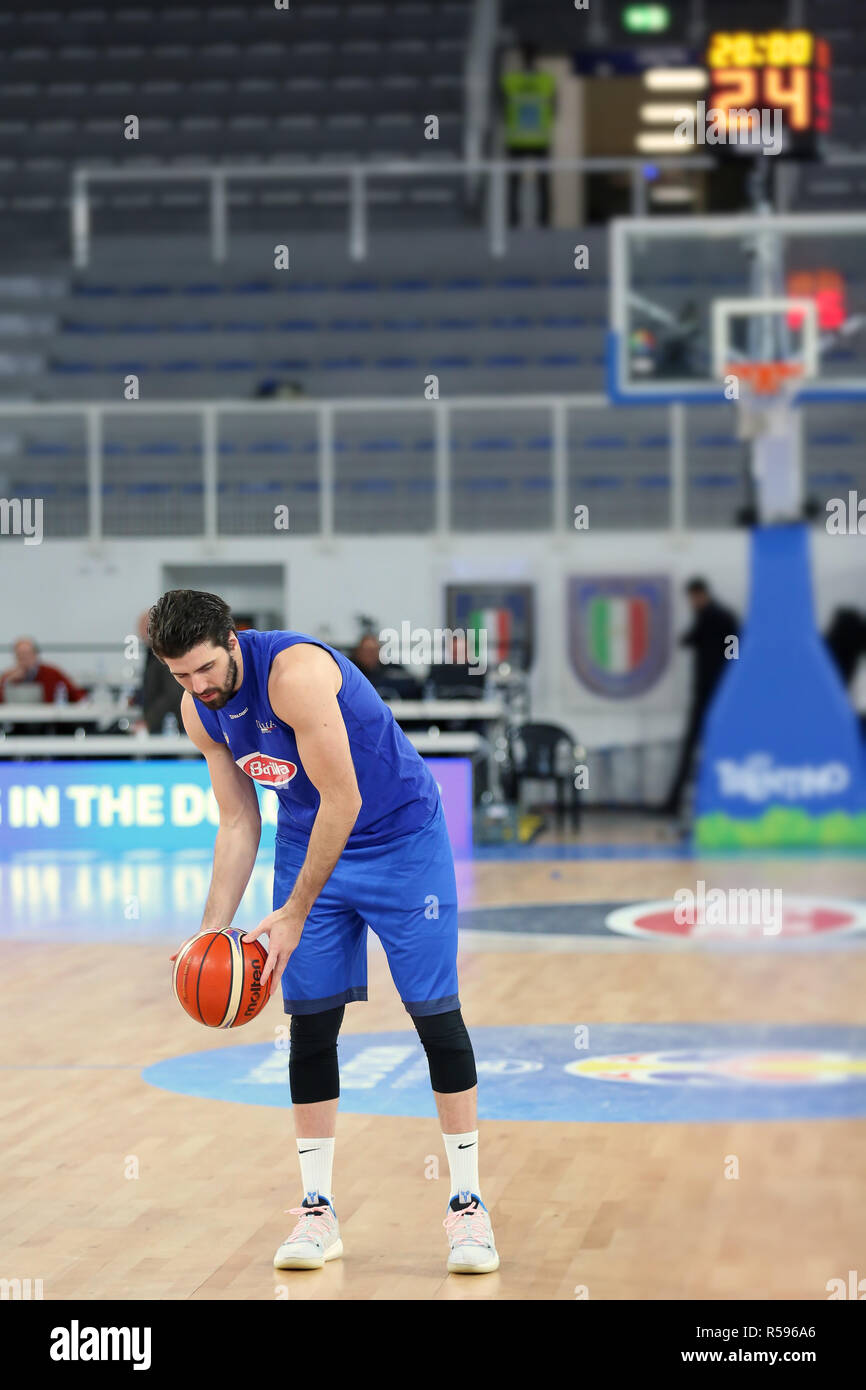 Brescia, Italie. 29 Nov, 2018. Basket-ball de la FIBA du monde : Italie / Lituanie, Brescia, Italie. Au cours de l'Ariel Filloy échauffement avant le Crédit : Mickael Chavet/Alamy Live News Banque D'Images