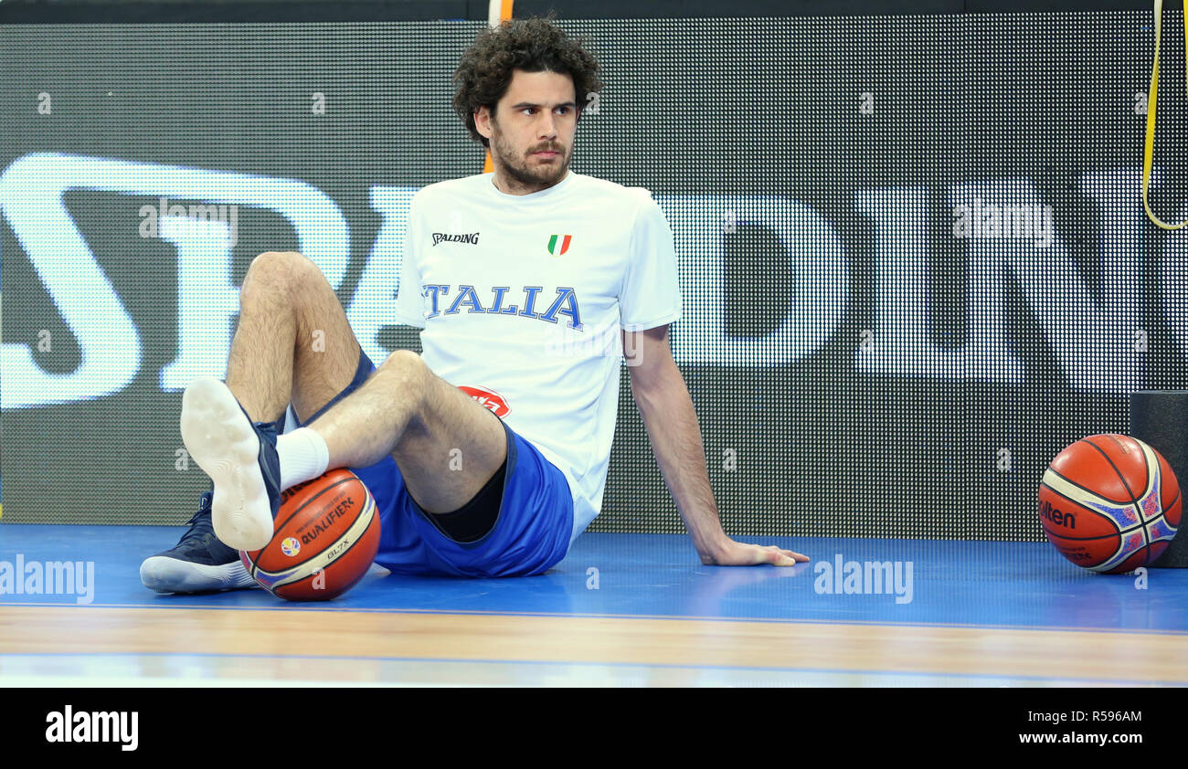 Brescia, Italie. 29 Nov, 2018. Basket-ball de la FIBA du monde : Italie / Lituanie, Brescia, Italie. Luca Vitali pendant l'échauffement avant le match Crédit : Mickael Chavet/Alamy Live News Banque D'Images