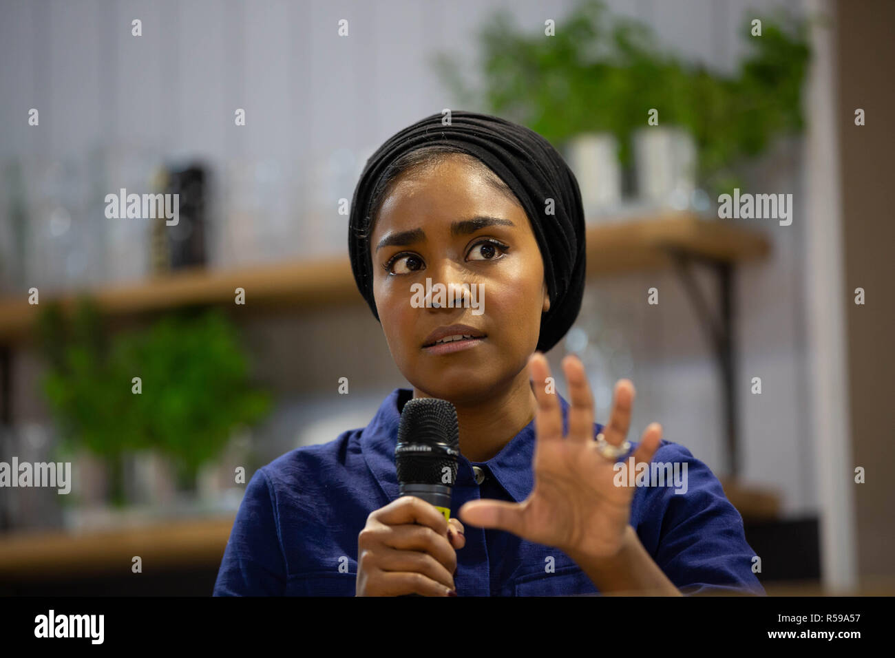 Birmingham, UK. 30Th Nov, 2018. Nadiya Hussain sur la BBC Good Food, parle de sa famille et des recettes et de noël Crédit : Steven re/Alamy Live News Banque D'Images