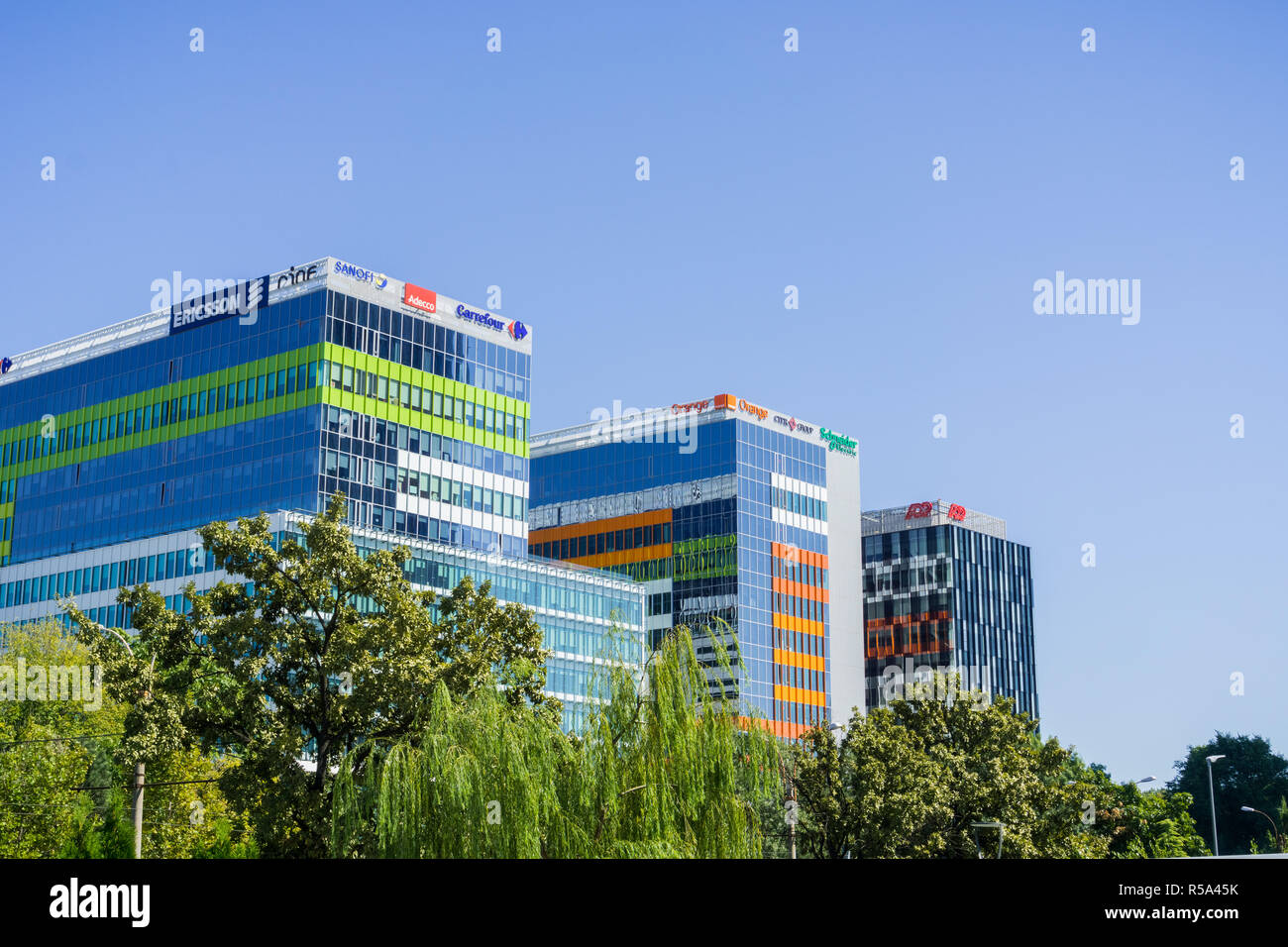 15 septembre 2017, Bucarest/Roumanie - immeubles de bureaux modernes dans la partie nord de la ville Banque D'Images