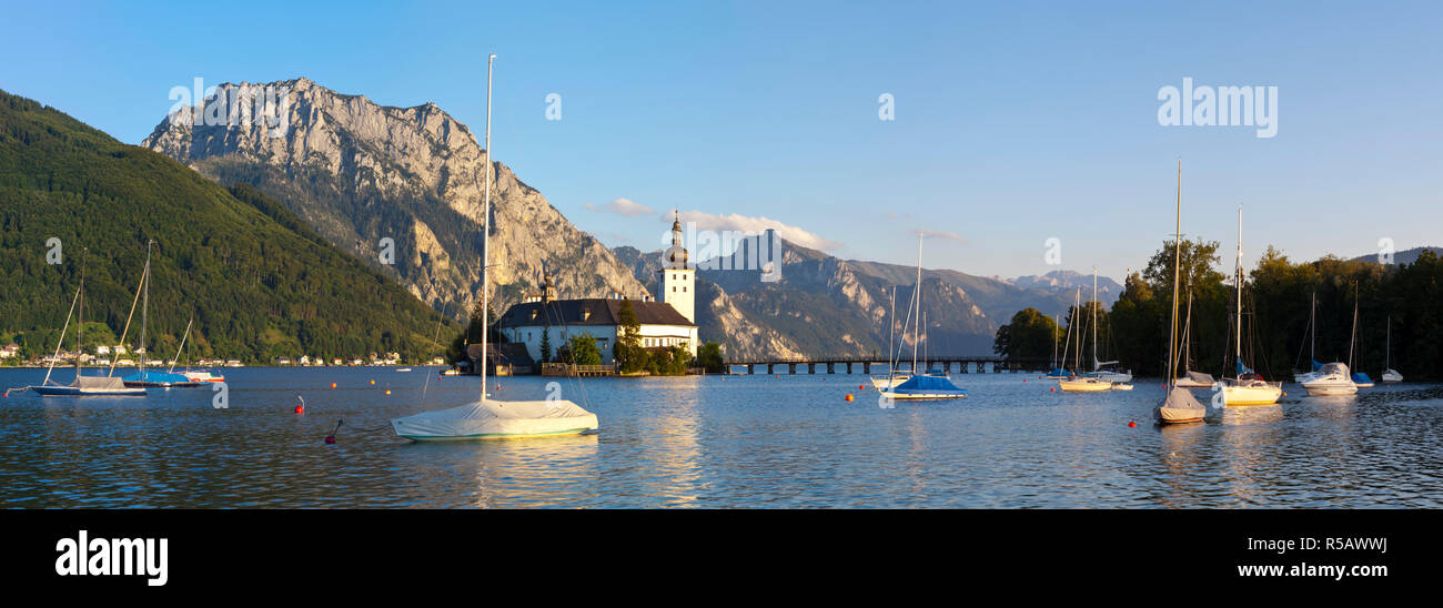 Schloss Ort sur le lac Traunsee, Gmunden, Salzkammergut, Haute Autriche, Autriche Banque D'Images Schloss Ort sur le lac Traunsee, Gmunden, Salzkammergut, Haute Autriche, Autriche Banque D'Images