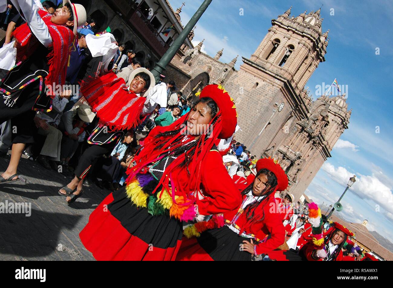 L'Inti Raymi, fête du Soleil est la plus incroyable célébration Inca, cette cérémonie a lieu chaque année le 24 juin à Cuzco a présidé par le j Banque D'Images