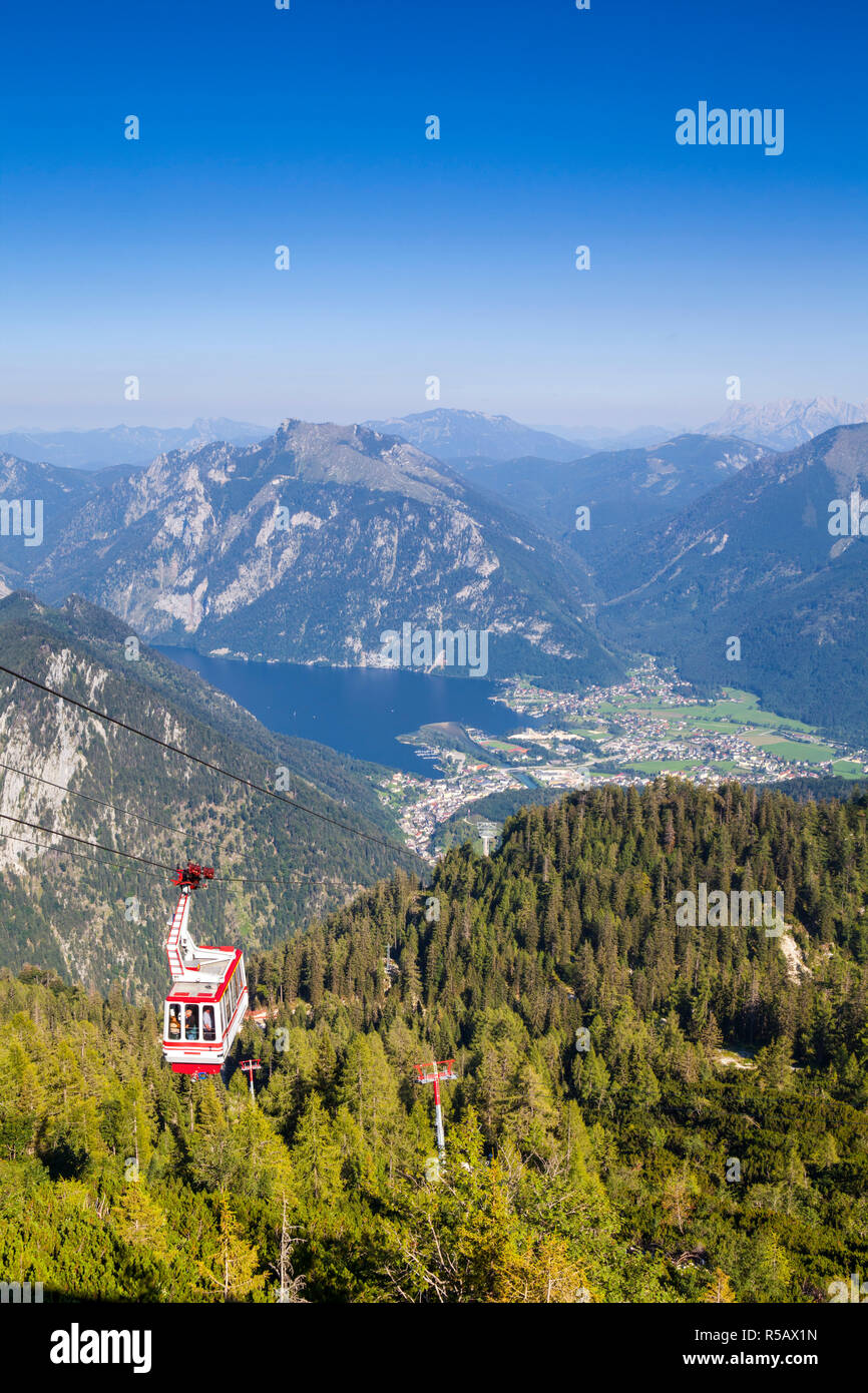 Le téléphérique de Feuerkogel, Ebensee, le lac Traunsee, Salzkammergut, Haute Autriche, Autriche Banque D'Images Le téléphérique de Feuerkogel, Ebensee, le lac Traunsee, Salzkammergut, Haute Autriche, Autriche Banque D'Images