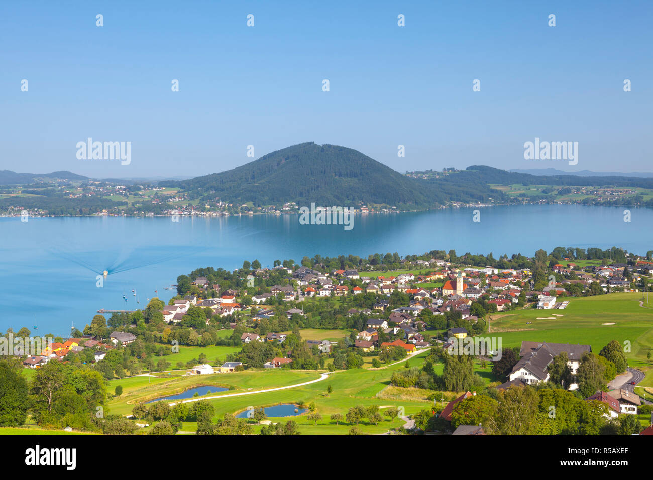 Weyregg am Attersee am Attersee, Salzkammergut, Autriche Banque D'Images Weyregg am Attersee am Attersee, Salzkammergut, Autriche Banque D'Images