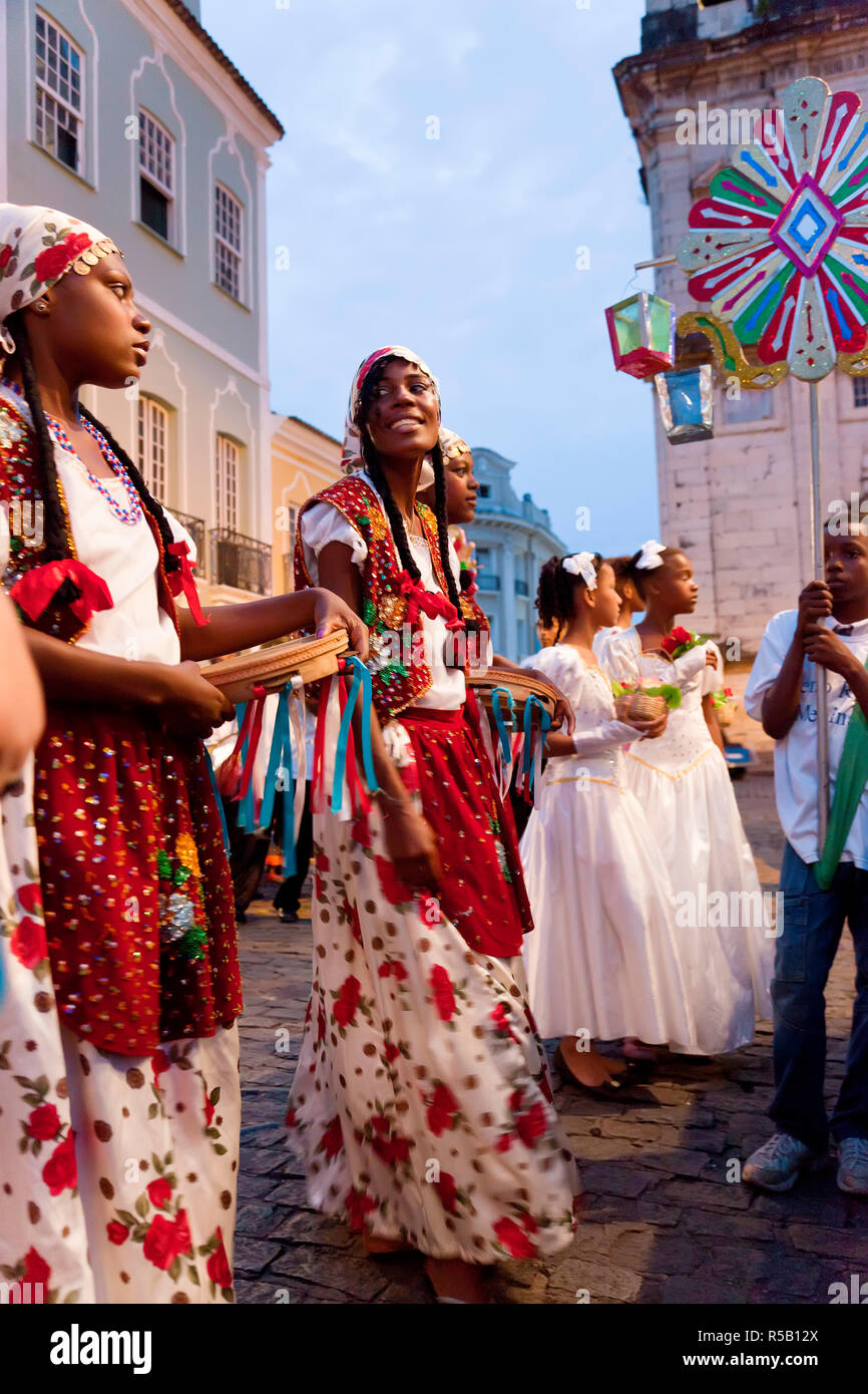 Défilé de Noël et carnaval, Pelourinho, Salvador, Bahia, Brésil Banque D'Images