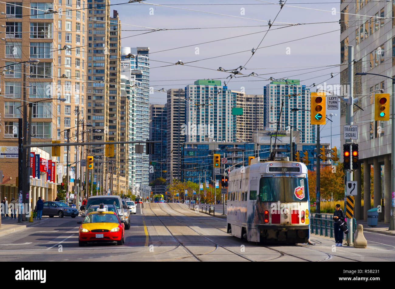 Le Canada, l'Ontario, Toronto, Queens Quay West Banque D'Images