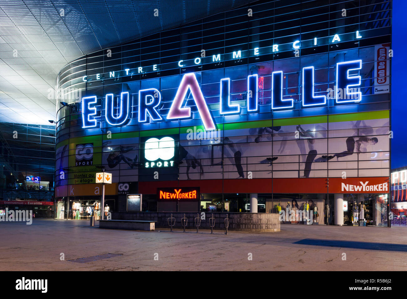 France, Nord-Pas de Calais, de la Flandre française, Lille, centre commercial Euralille Banque D'Images