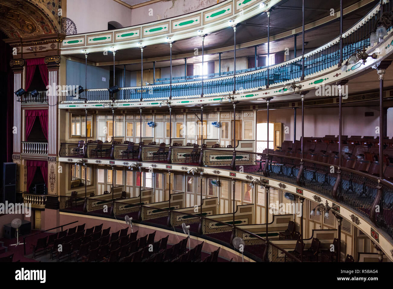 Cuba, Cienfuegos, Cienfuegos Province, Teatro Tomas Terry Theatre Banque D'Images