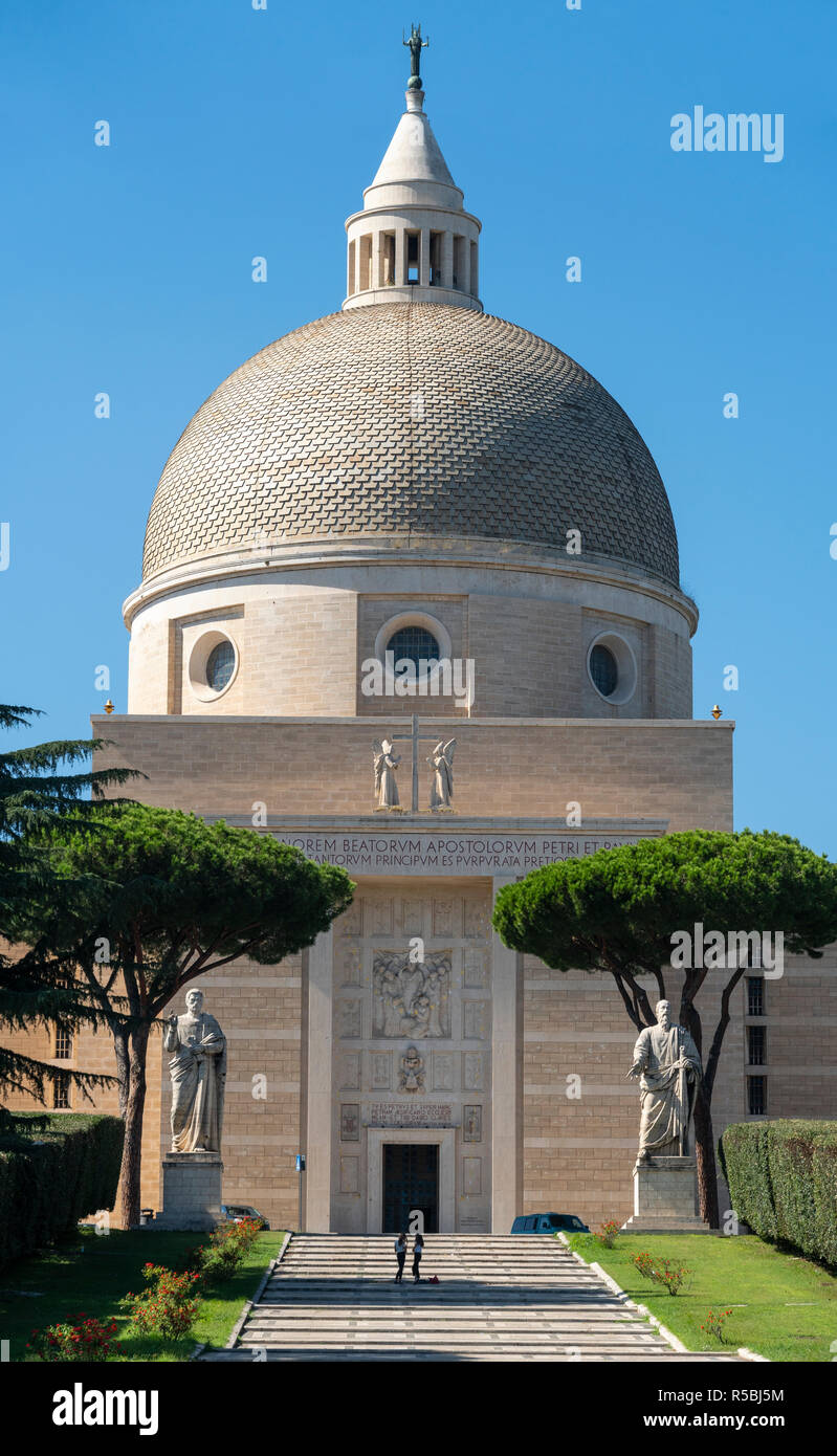 La Basilique de Saint Pierre et Paul dans le quartier Eur de Rome, en Italie. Banque D'Images