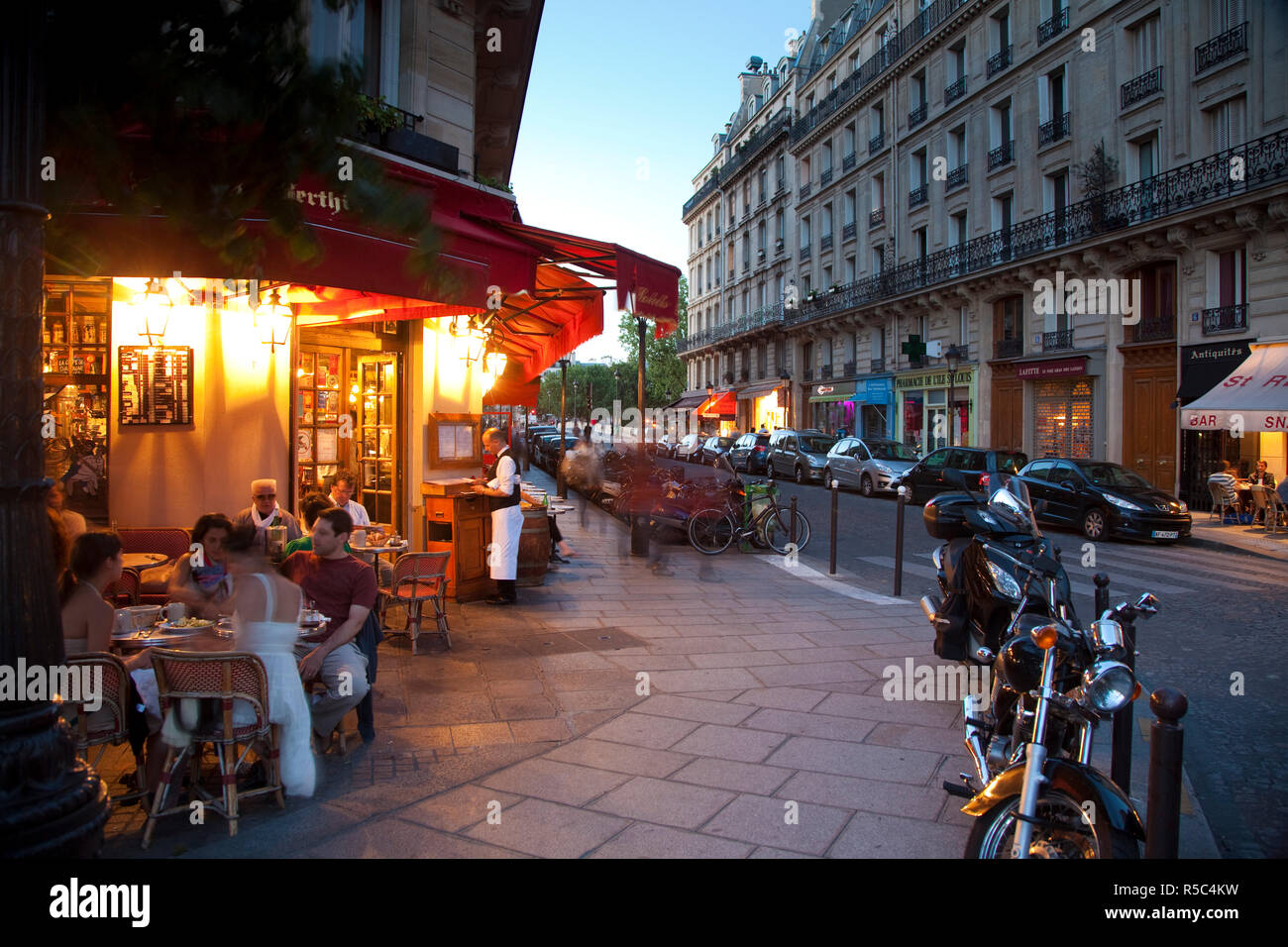 Café/Brasserie, Ile Saint Louis, Paris, France Banque D'Images