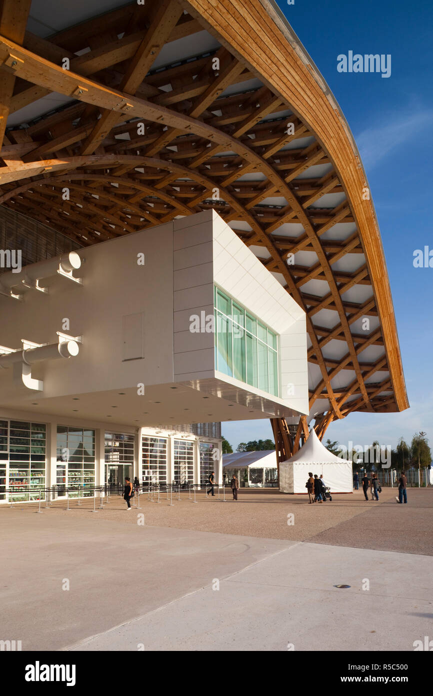 France, Moselle, Lorraine, Metz, Centre Pompidou-Metz, Centre des arts, b.2010 Banque D'Images