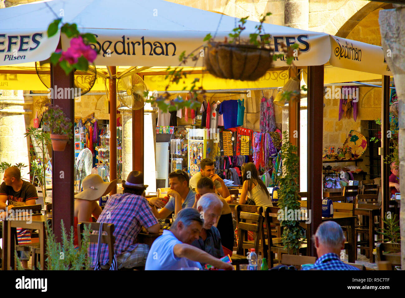 Restaurant à Buyuk Han, nord de Nicosie (Lefkosa), Chypre du Nord Banque D'Images