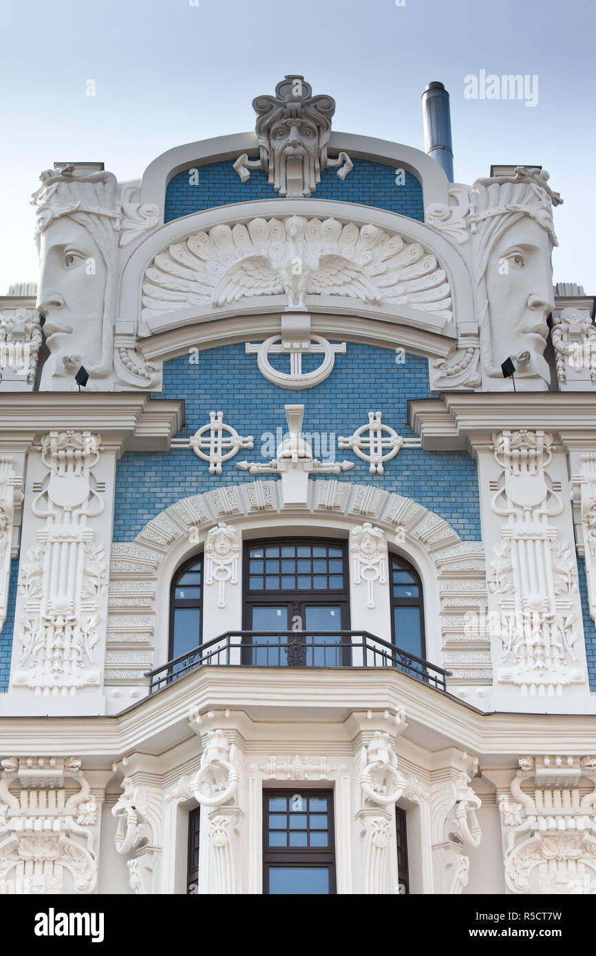 La Lettonie, Riga, quartier Art Nouveau, la construction détaillée à la rue Elizabetes Iela 10b, Mikhaïl Eisenstein-architecte Banque D'Images