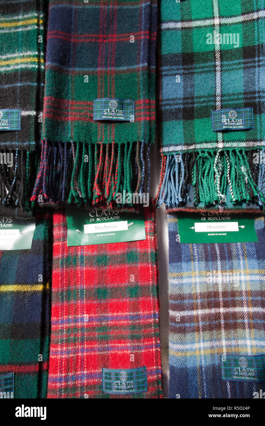 L'Écosse, Édimbourg, foulard Afficher dans le tartan Weaving Mill Banque D'Images