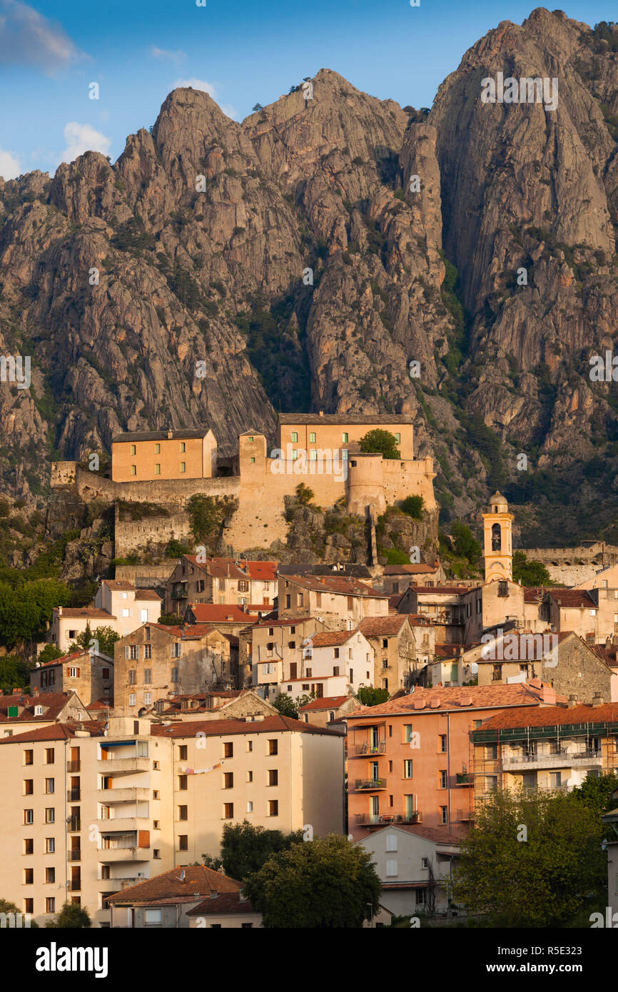 France, Corse, Haute-Corse département, région des montagnes centrales, Corte, ville et citadelle Banque D'Images