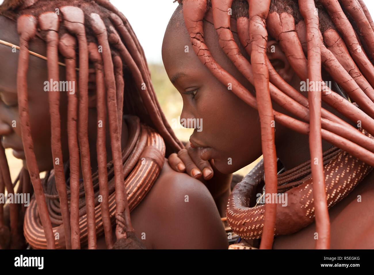 Tribu Himba, Kaokoland, Namibie Banque D'Images
