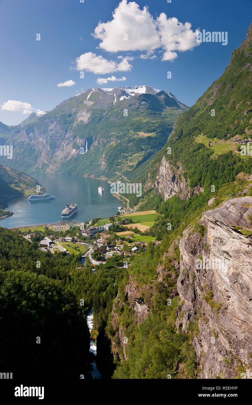 Les navires de croisière, Geirangerfjord, fjords Ouest, Norvège Banque D'Images