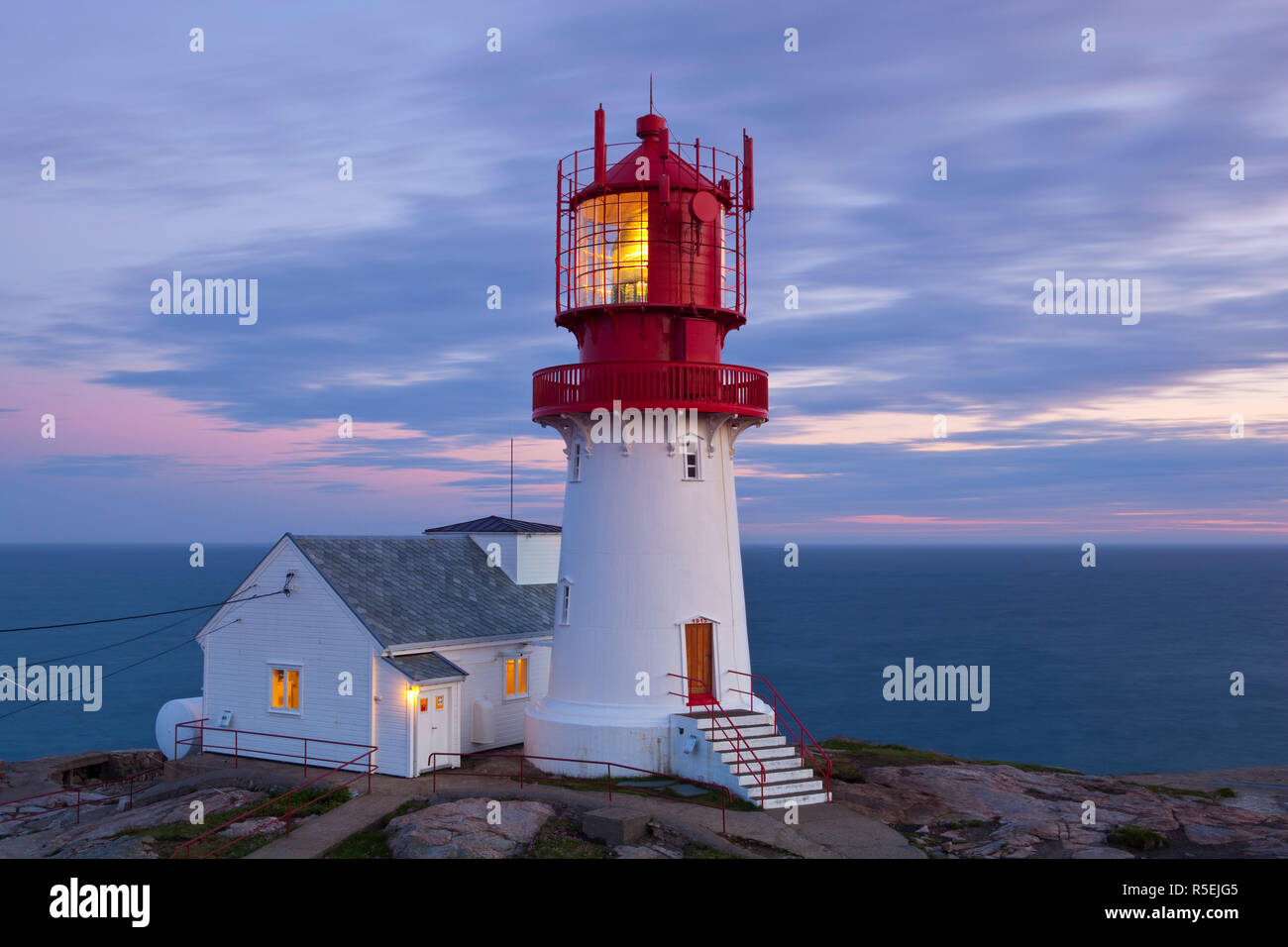 lindesnes-fyr-lighthouse-banque-de-photographies-et-d-images-haute