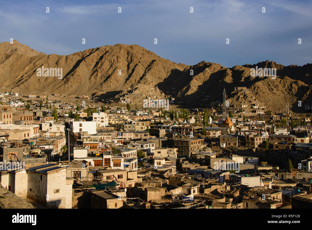 Vue de la ville de Leh, Ladakh, Inde Banque D'Images