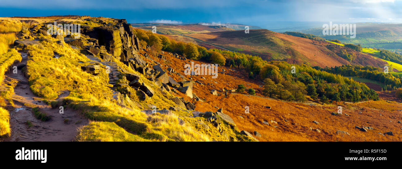 Royaume-uni, Angleterre, Derbyshire, parc national de Peak District, Stanage Edge Banque D'Images