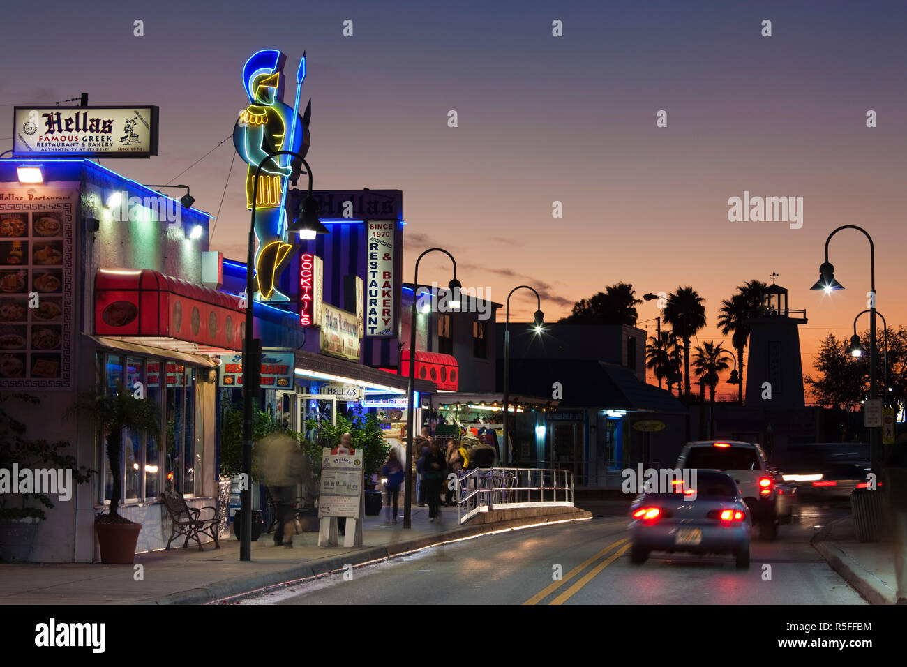 USA, Floride, Tarpon Springs, ville de pêcheurs d'éponge grecs, Boulevard du Dodécanèse, grec-boutiques à thème Banque D'Images