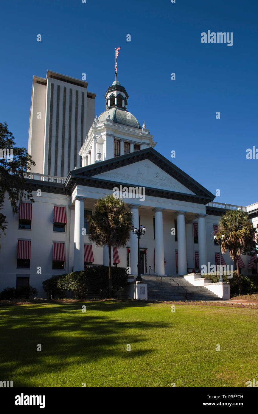 USA, Floride, Tallahassee, anciens et nouveaux bâtiments du Capitole de l'État Banque D'Images