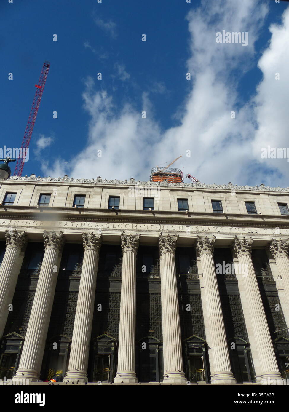 La James A. Farley est le principal bâtiment United States Postal Service Building à New York. Son code postal est 10001 Désignation Banque D'Images