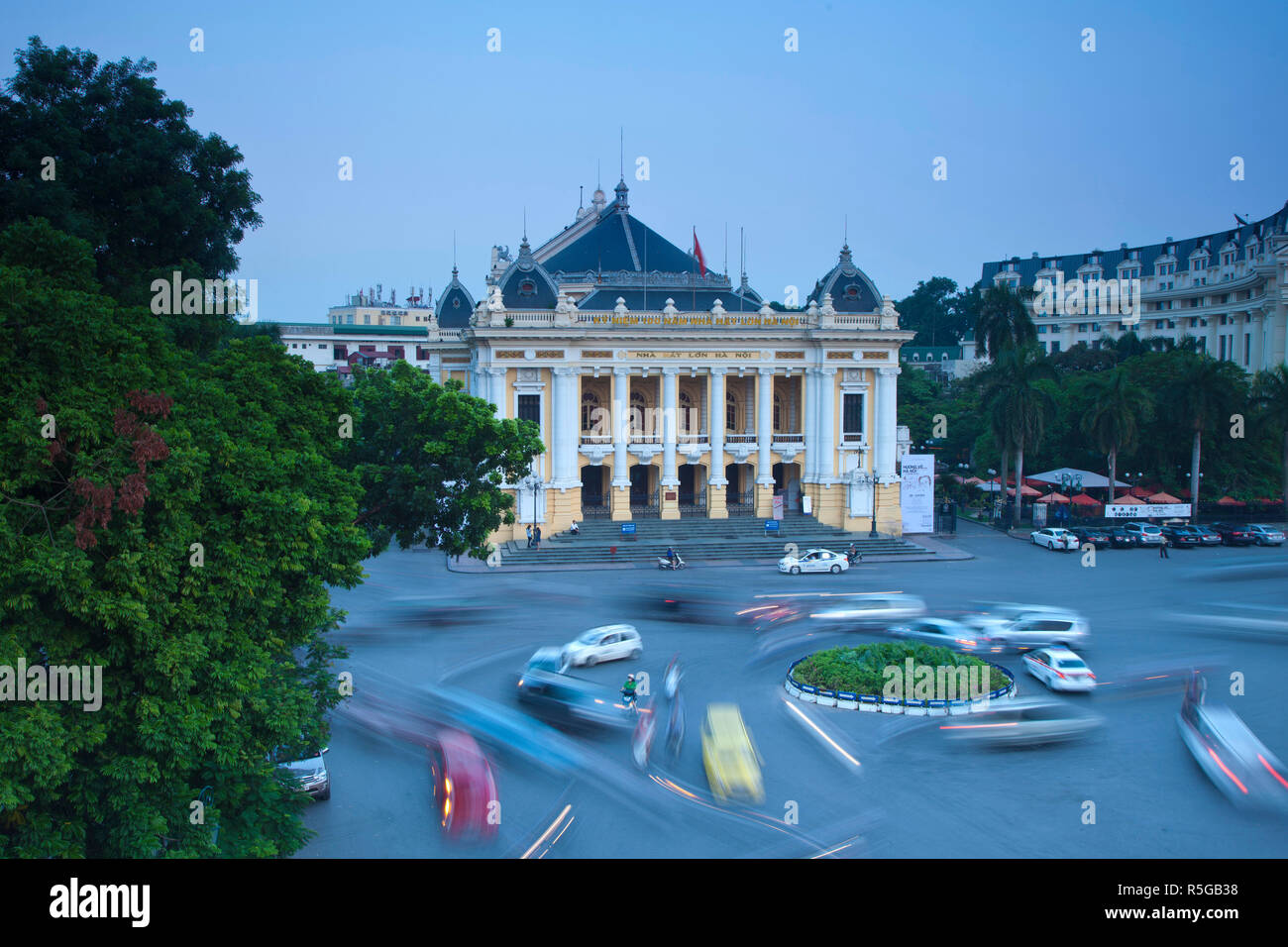 Opera House, Hanoi, Vietnam Banque D'Images