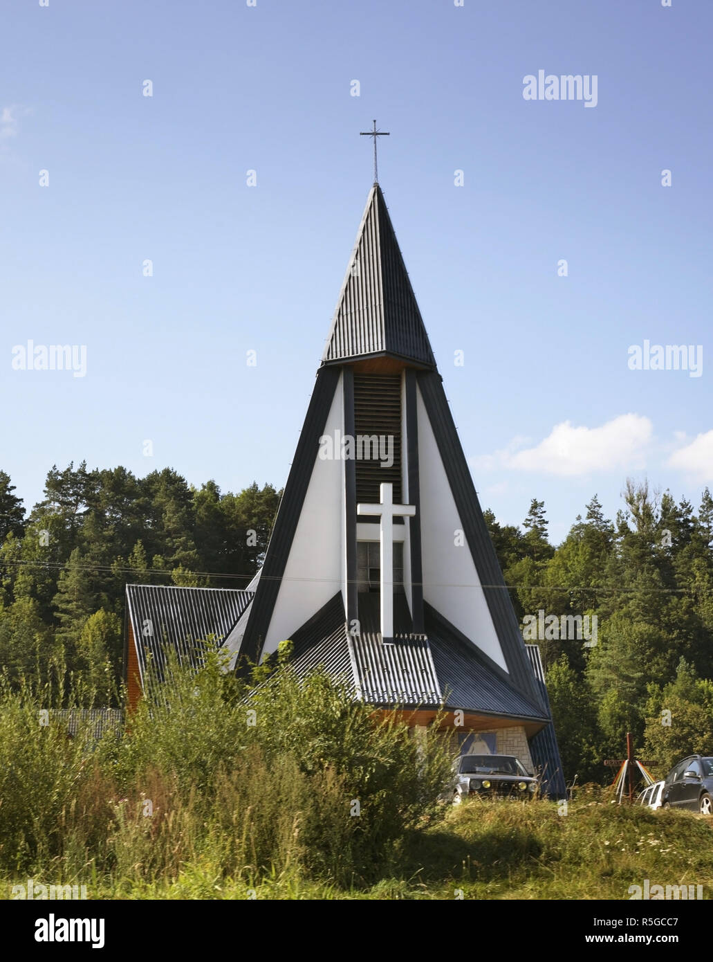 L'église paroissiale de la Nativité de la Bienheureuse Vierge Marie à Sromowce Nizne village. Pologne Banque D'Images