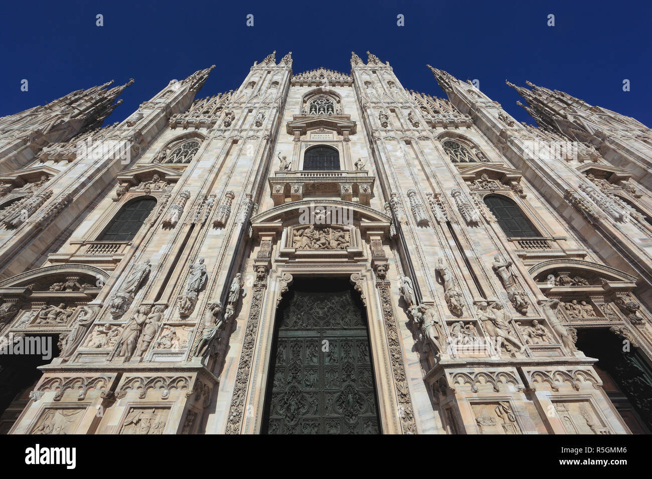 L'extérieur, la cathédrale de Milan, le Duomo di Santa Maria Nascente, Milan, Lombardie, Italie Banque D'Images