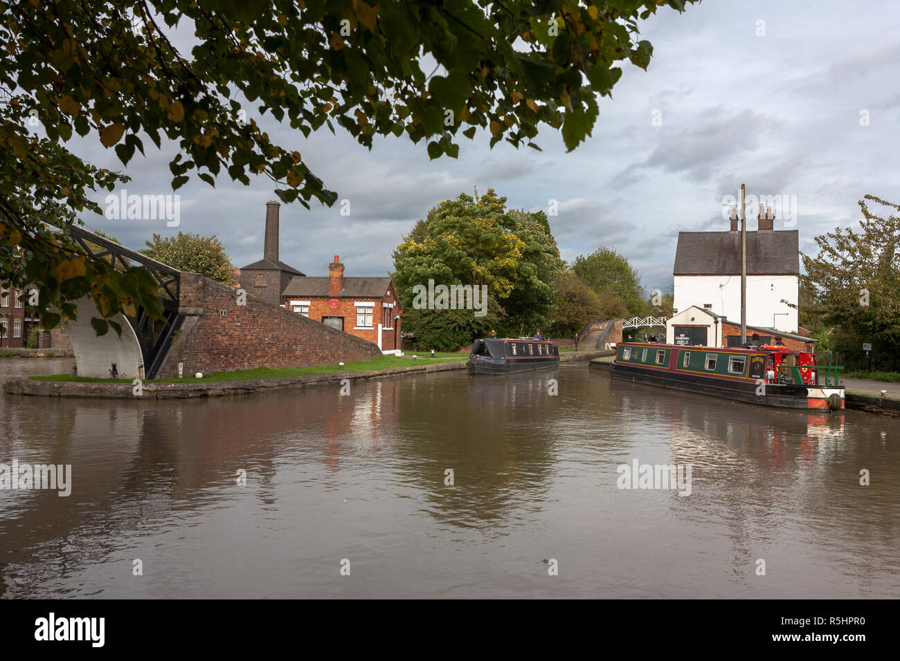 Hawkesbury Junction, AKA Sutton Stop : la fin de la North Oxford Canal et sa jonction avec le canal de Coventry (Wop) Banque D'Images