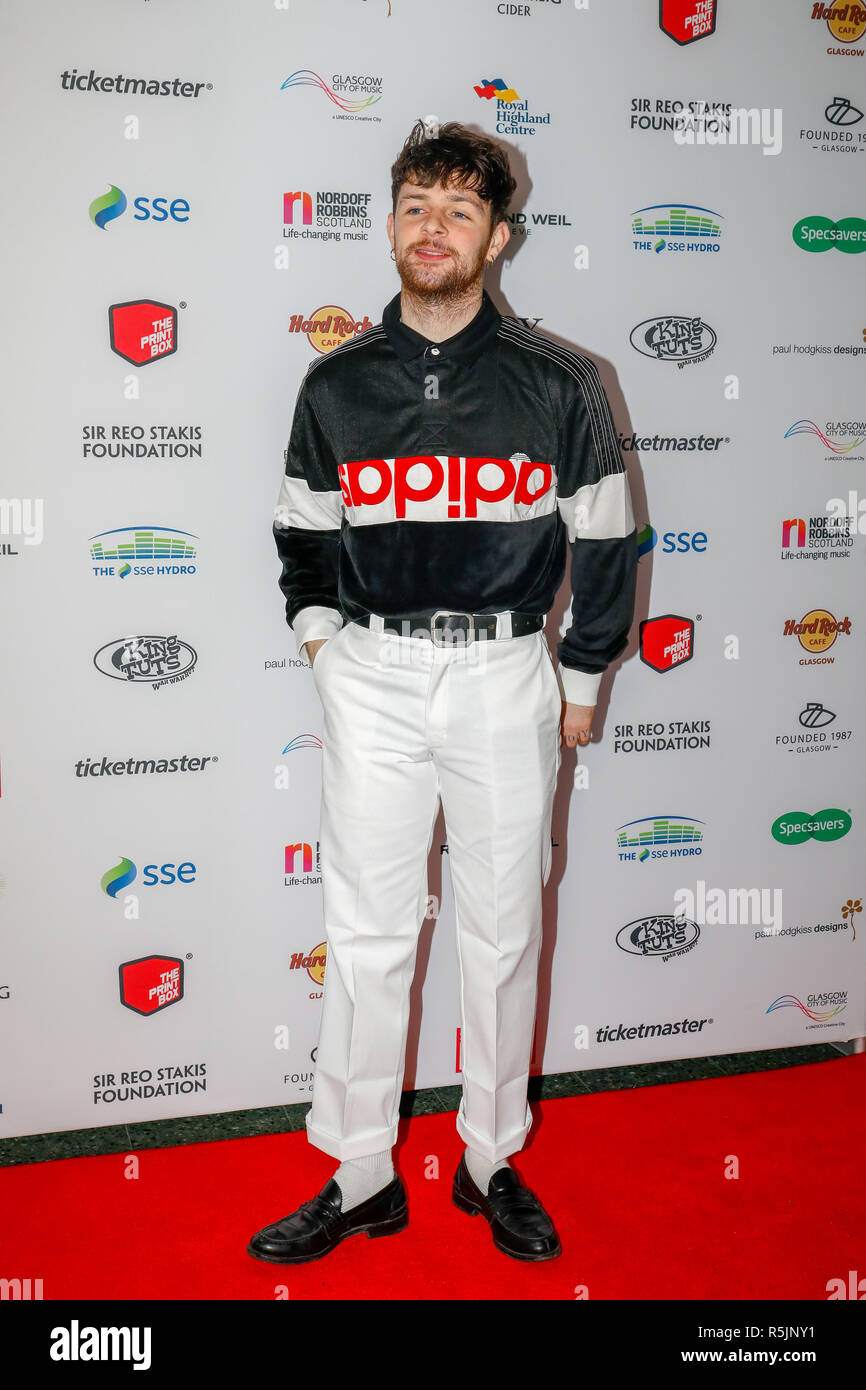 Glasgow, Royaume-Uni. 1er décembre 2018. L'ETI Scottish Music awards sont l'une des nuits les plus importants de la scène musicale en Ecosse en prenant plus de Glasgow's SEC à célébrer les offres de musique en Ecosse. Stars mondiales SNOW PATROL, SUSAN BOYLE, Mark Knopfler, AMY MACDONALD va prendre à la scène aux côtés de la nouvelle, TOM HYYTS GRENNAN, KYLE FALCONER ET L'SNUTS et le spectacle sera présenté par le célèbre acteur SANJEEV KOHLI. Credit : Findlay/Alamy Live News Banque D'Images