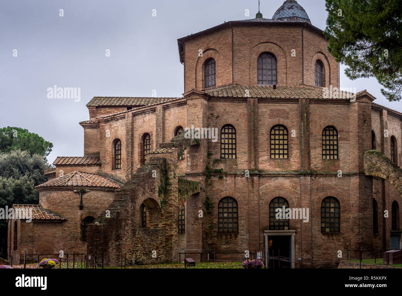 San Vitale de Ravenne église byzantine avec mosaïques célèbre musée et site du patrimoine mondial Banque D'Images