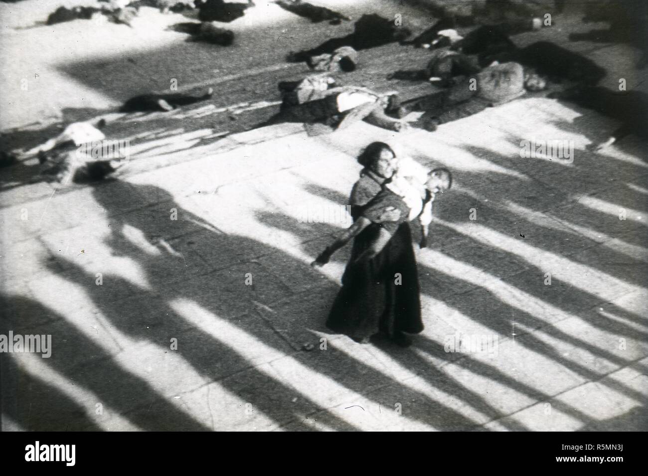 Scène du film Le Cuirassé Potemkine de Sergei Eisenstein. Musée : collection privée. Auteur : anonyme Photo Stock - Alamy