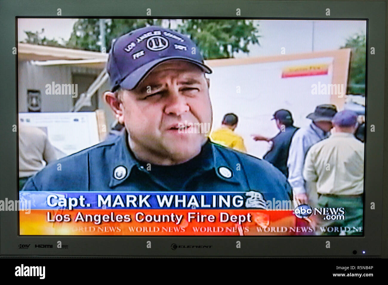 Miami Beach Florida, TV à écran plat, télévision, téléviseur, écran, médias, nouvelles, news, news, broadcast, réseau, ABC News, Capt Mark Whaling, feu du comté de Los Angeles Banque D'Images