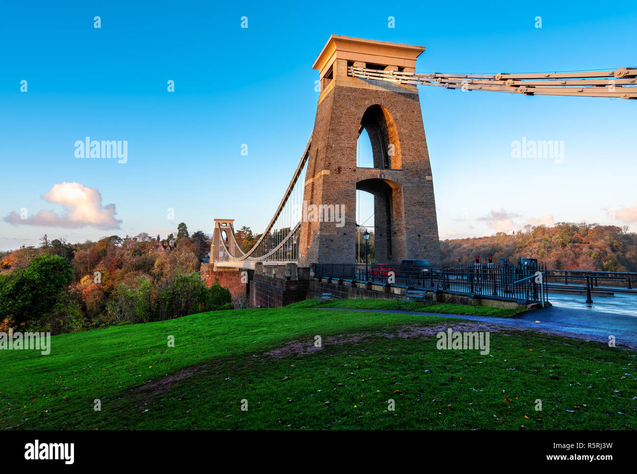 Clifton Suspension Bridge in early morning light, Bristol, Avon, England, UK Banque D'Images