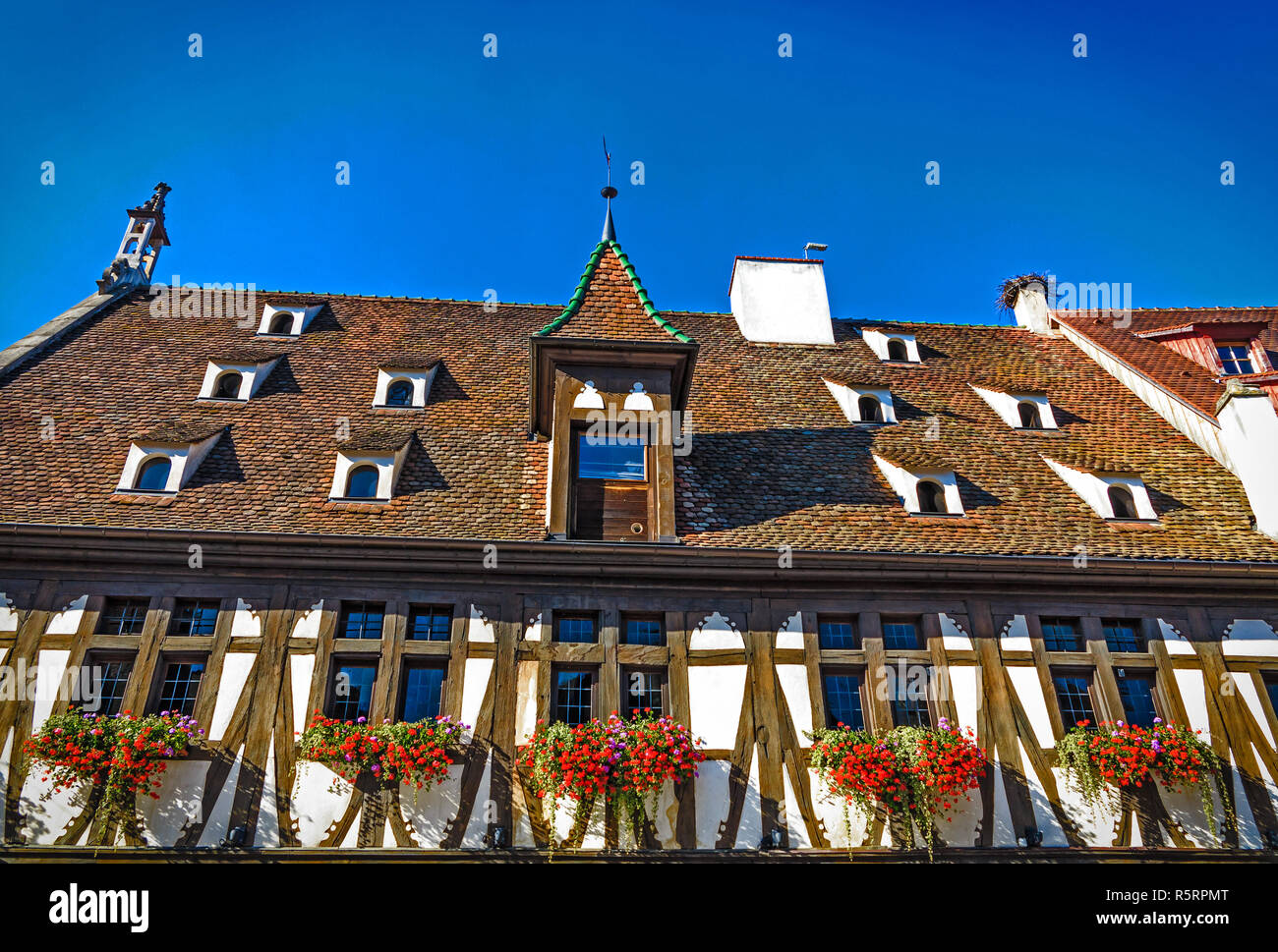 La halle aux blÃ©s - historique pittoresque de style renaissance hôtel de grain à Obernai, près de Strasbourg Banque D'Images