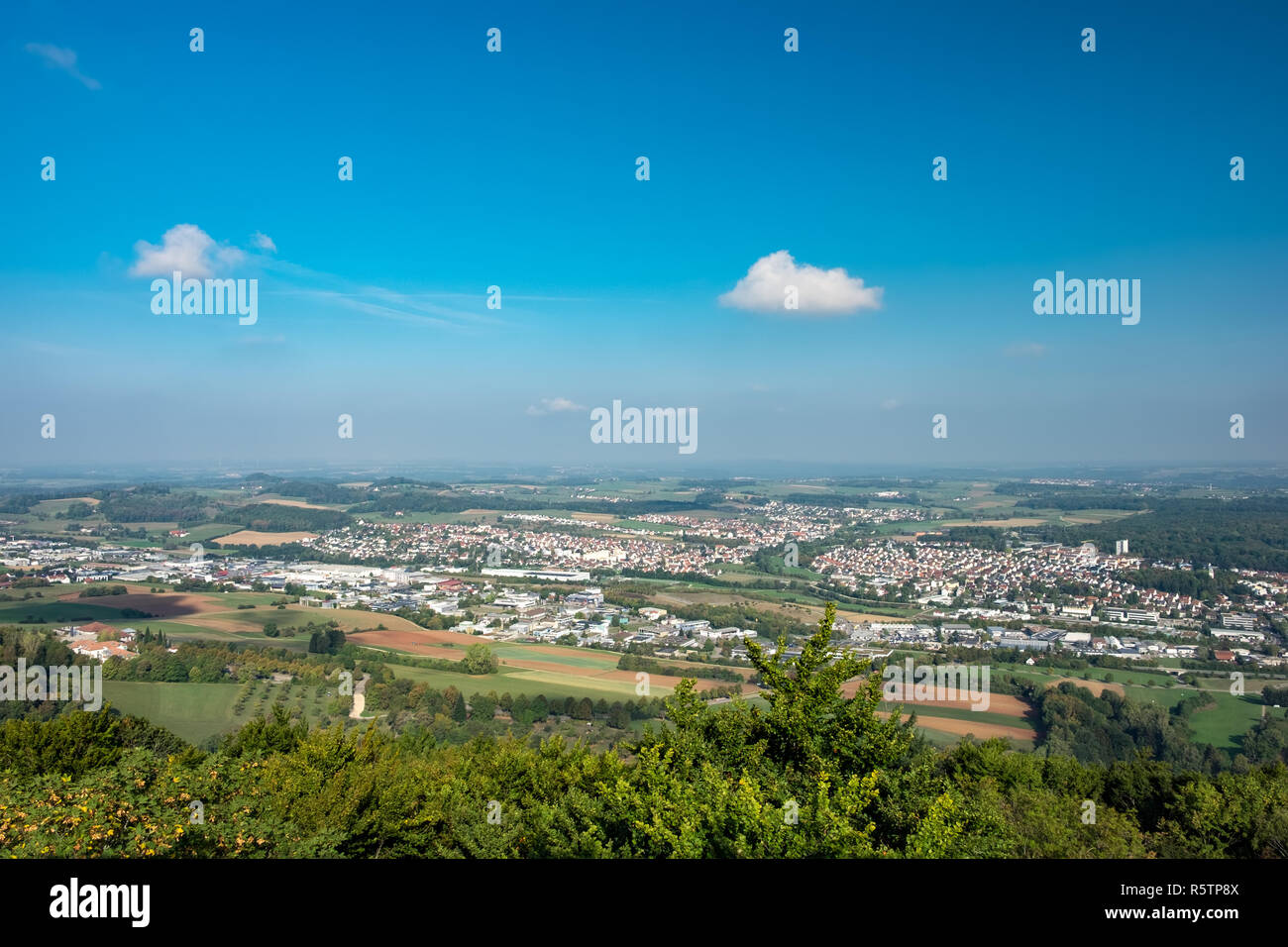Vue de la ville allemande de l'été à Aalen Banque D'Images
