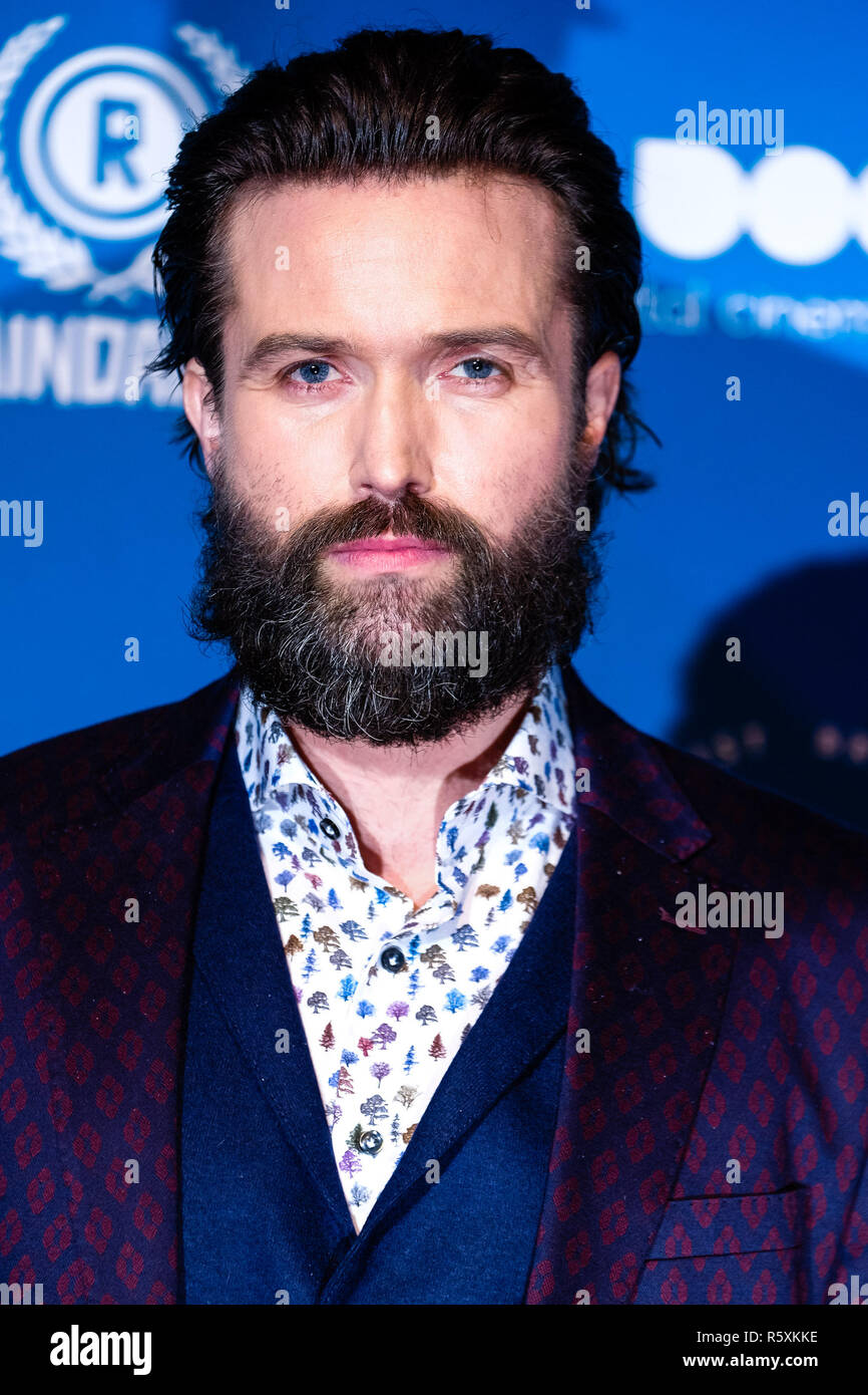 Londres, Royaume-Uni. 2 décembre 2018. J'Emmett Scanlan au 21e British Independent Film Awards le dimanche 2 décembre 2018 qui a eu lieu à l'ancienne, Billingsgate à Londres. Sur la photo : J'Emmett Scanlan. Credit : Julie Edwards/Alamy Live News Banque D'Images